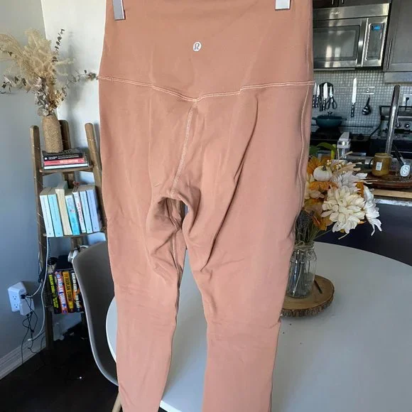 Lululemon Align High-Rise Pant 25" in Dusty Clay Size 8 - Picture 5 of 5